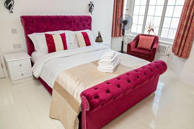 G Boutique Hotel Портсмът Екстериор снимка